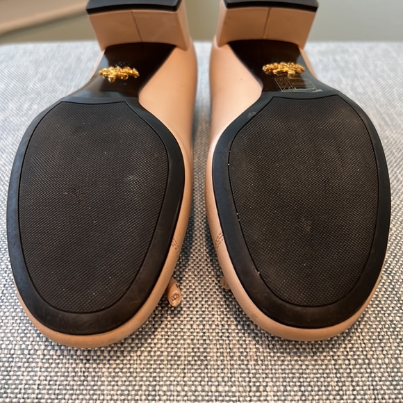 Authentic Prada women’s low heel shoes size 35.1/5. - Picture 5 of 9